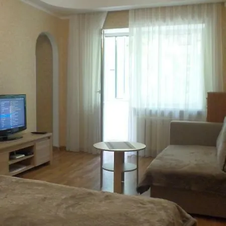 отличная возле моря,французского бул,института филатова Apartment