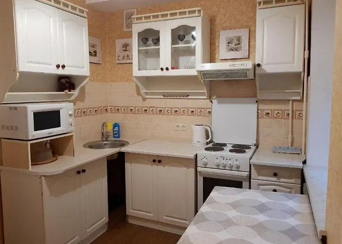 отличная возле моря,французского бул,института филатова *